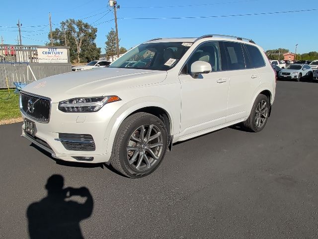 2016 Volvo XC90 T6 Momentum AWD