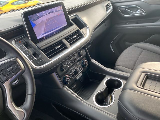 2021 Chevrolet Suburban LS photo