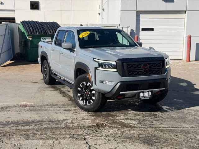 2024 Nissan Frontier PRO-4X Crew Cab 4WD