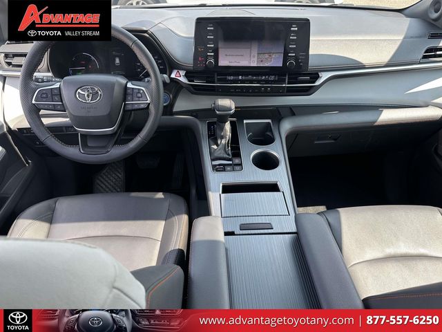 Used 2024 Toyota Sienna Van