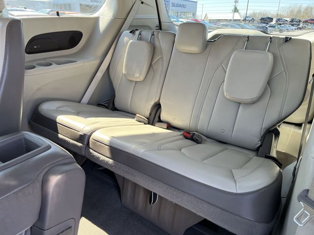Used 2019 White Chrysler Touring L Plus image 27