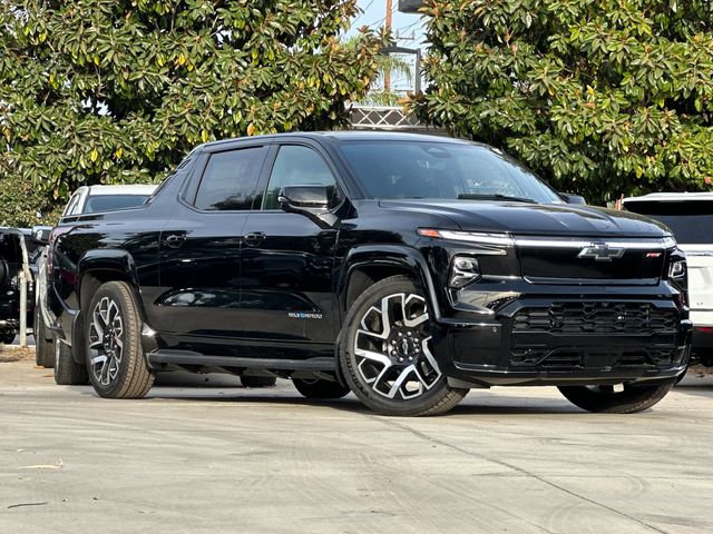 2024 Chevrolet Silverado EV RST 6