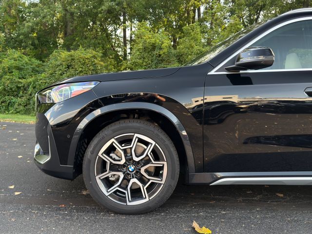 New 2027 Black BMW  image 6