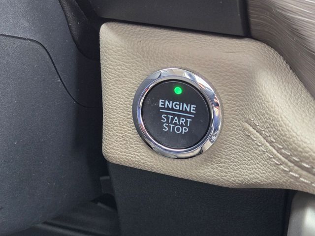 Certified Used 2023 Black Ford Limited image 21