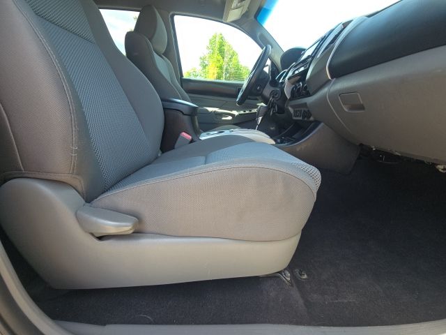 2014 Toyota Tacoma Base:L166986A