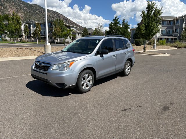 2015 Subaru Forester 2.5i