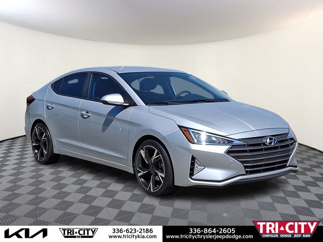 Symphony Silver 2019 Hyundai Elantra SE FWD Sedan Front-Wheel Drive 6-Speed Automatic