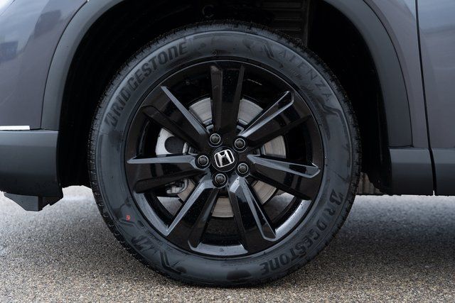 2025 Honda Pilot Black Edition 9