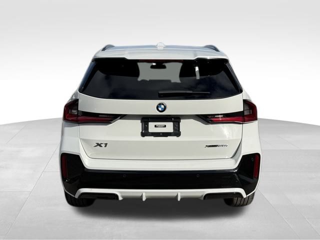 2023 BMW X1