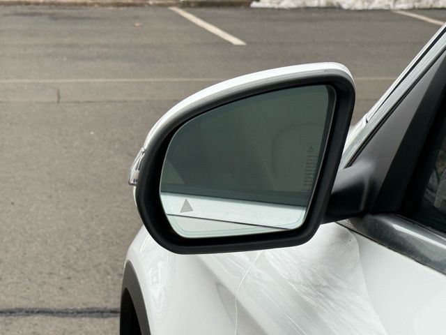 2021 Mercedes-Benz GLC