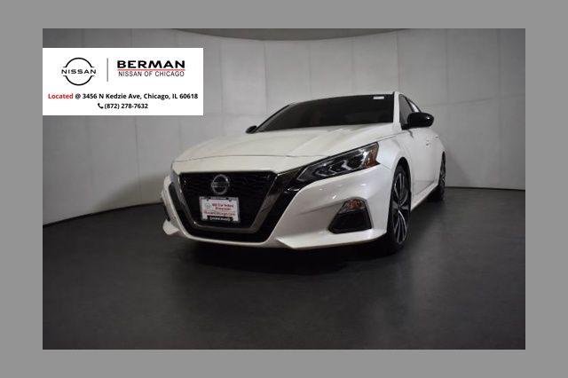 Pearl White Tricoat 2019 Nissan Altima 2.5 SR FWD Sedan Front-Wheel Drive Continuously Variable Transmission