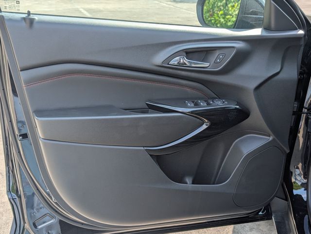 2026 Chevrolet Trax 2RS Black at Legacy Ford