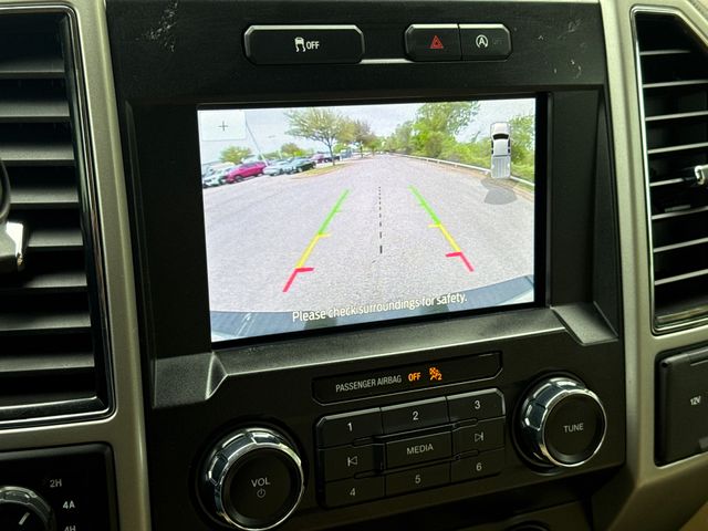 Used 2019 White Ford Lariat image 25