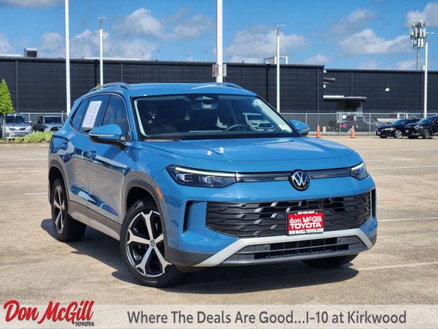 2025 Volkswagen Tiguan 2.0T SE - 0