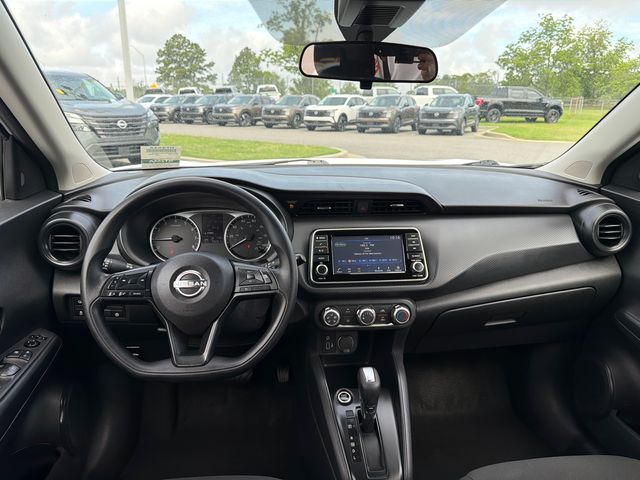 Used 2024 Nissan Kicks SUV