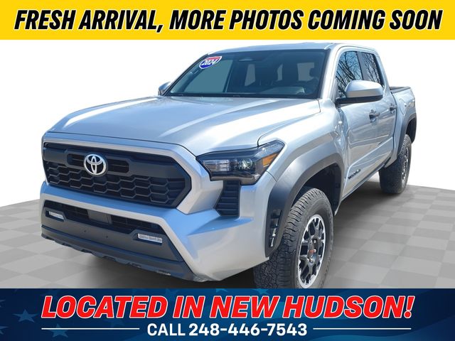 Celestial Si 2025 Toyota Tacoma SR5 Double Cab 4WD Pickup Truck Four-Wheel Drive 8-Speed Automatic