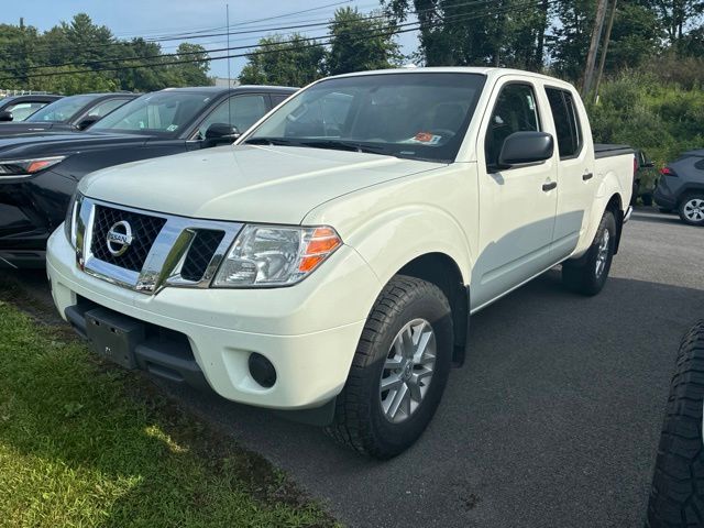2017 Nissan Frontier SV V6 Crew Cab 4WD