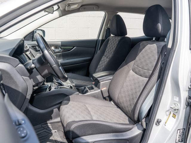 Used 2020 Silver Nissan SV image 5