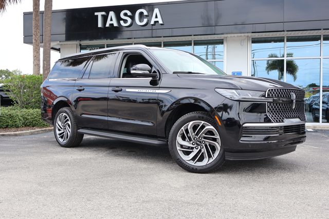 2026 Lincoln Navigator L Premiere