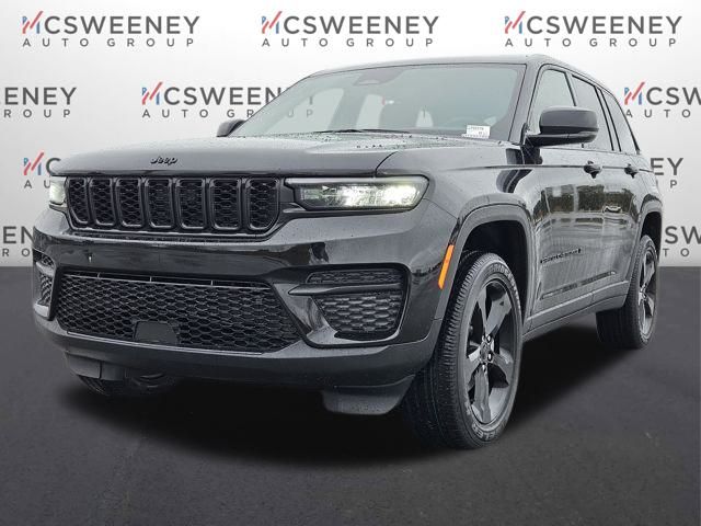 Diamond Black Crystal Pearlcoat 2025 Jeep Grand Cherokee SUV / Crossover 4X2 8-Speed Automatic