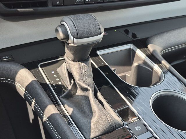 Used 2025 Toyota Sienna Van
