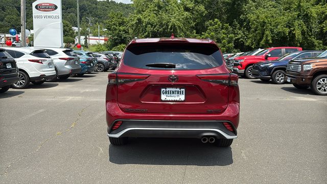 Used 2021 Toyota Highlander SUV