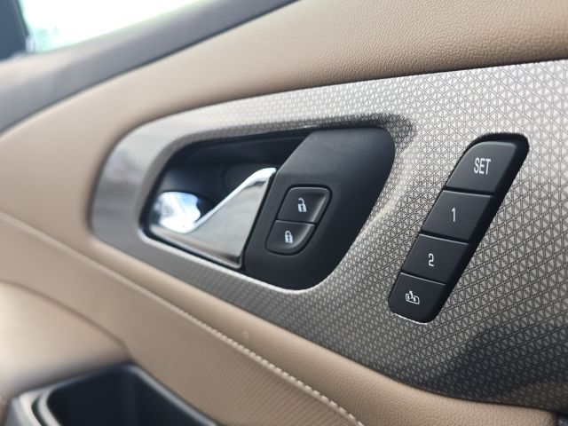 2023 Chevrolet Traverse Premier:45621A