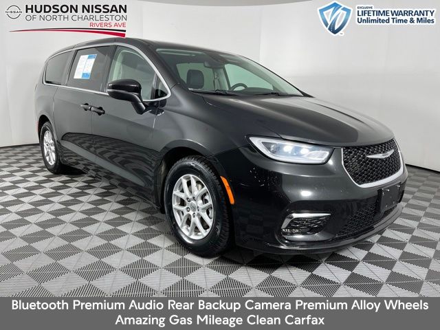 2023 Chrysler Pacifica Touring L FWD