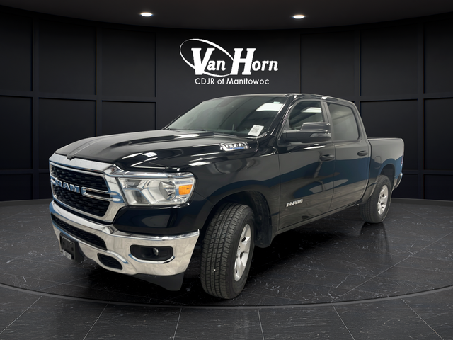 Used 2023 Diamond Black Crystal Pearlcoat Ram Big Horn/Lone Star image 3