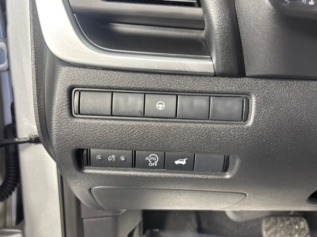 Used 2025 Nissan Rogue SUV