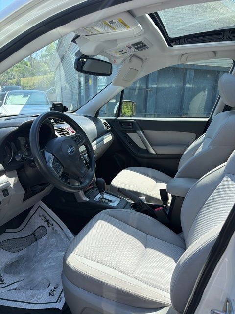 2016 Subaru Forester 2.5i Premium White at Subaru and VW of Moon Township