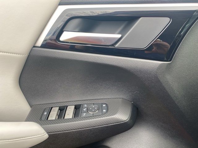 MitsubishiOutlander19