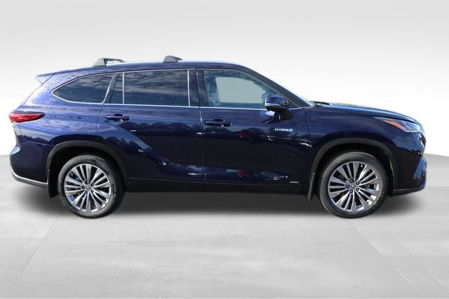 2020 Toyota Highlander Hybrid Platinum 18