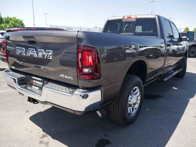 3500 Crew Cab Tradesman