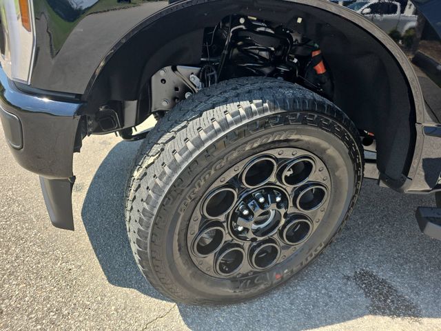 New 2026 Agate Black Metallic Ford F-250® XLT image 32