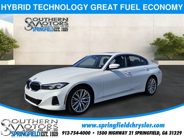 2024 BMW 3 Series 330e Hybrid Plug-in RWD
