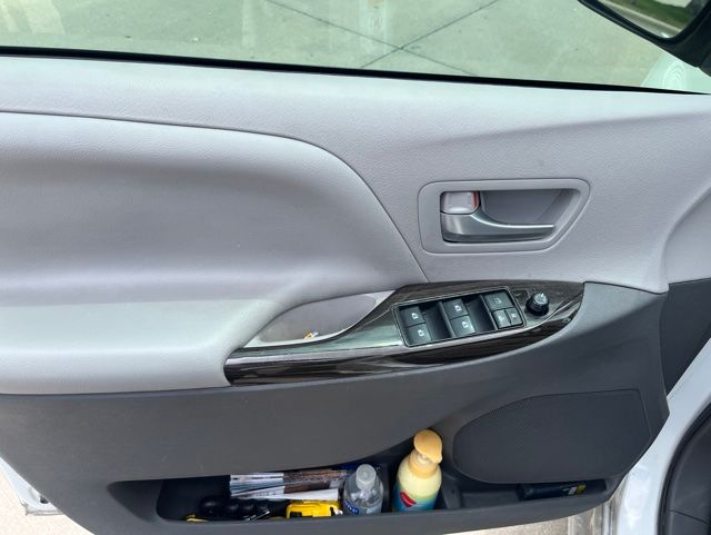 car-gallery-11