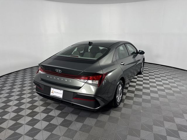New 2025 Hyundai Elantra For Sale in Indianapolis, IN
