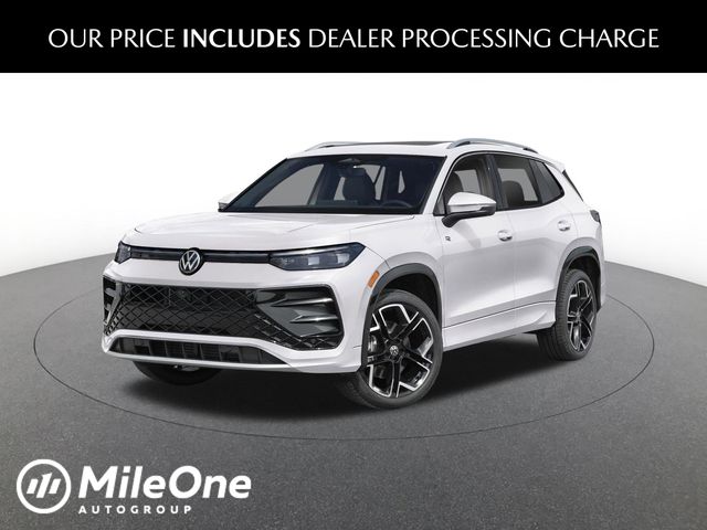 Opal White Pearl 2026 Volkswagen Tiguan SUV / Crossover All-Wheel Drive 8-Speed Automatic
