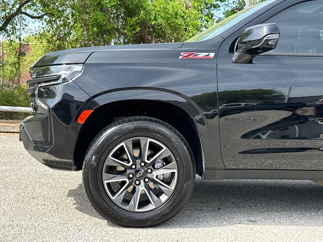 Used 2023 Black Chevrolet Z71 image 5