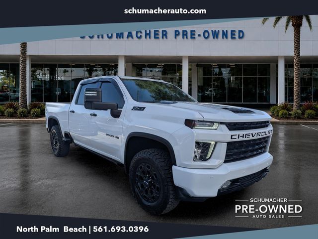 Summit White 2022 Chevrolet Silverado 2500HD Pickup Truck Four-Wheel Drive Automatic