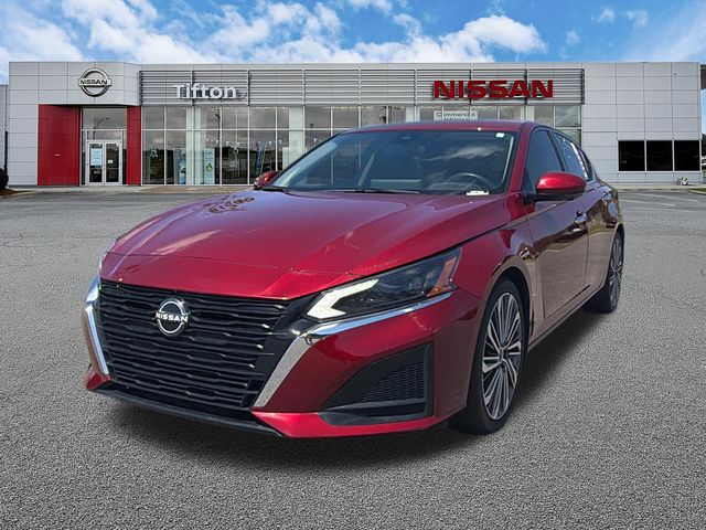 Used 2023 Nissan Altima Sedan