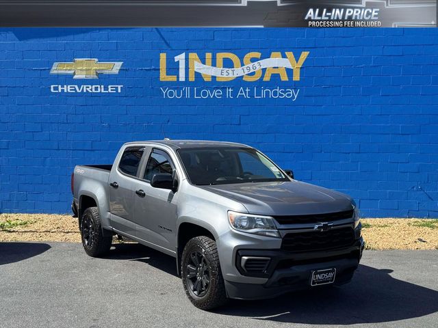 Gray (Satin Steel Metallic) 2021 Chevrolet Colorado LT Crew Cab 4WD Pickup Truck Four-Wheel Drive 8-Speed Automatic