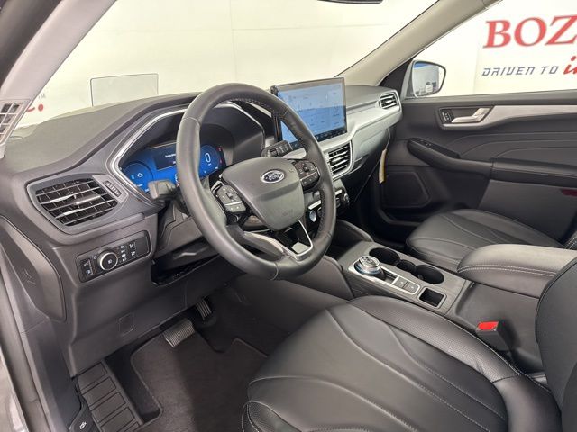 2025 Carbonized Gray Metallic Ford Escape Platinum AWD SUV
