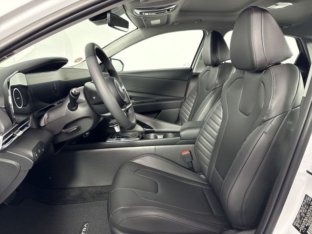Used 2025 Hyundai Elantra Hybrid For Sale in Indianapolis, IN