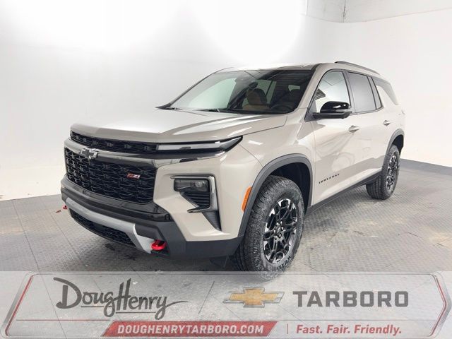 Sandstone Gray 2027 Chevrolet Traverse SUV / Crossover Four-Wheel Drive 8-Speed Automatic