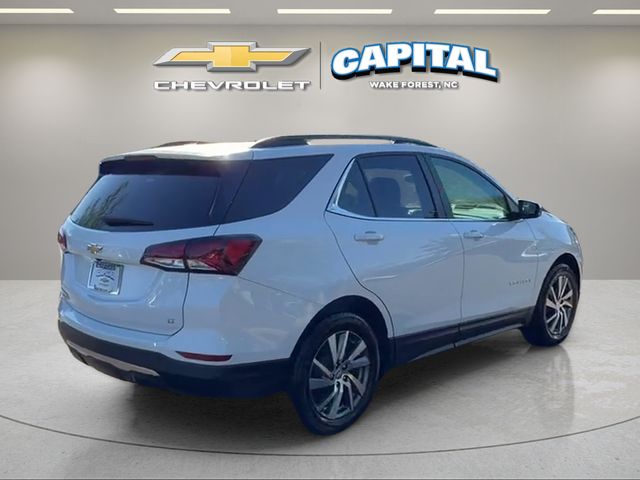 Used 2022 White Chevrolet LT image 5