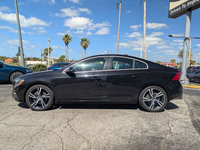 Used 2017 Volvo S60 T6 R-Design Platinum 4D Sedan