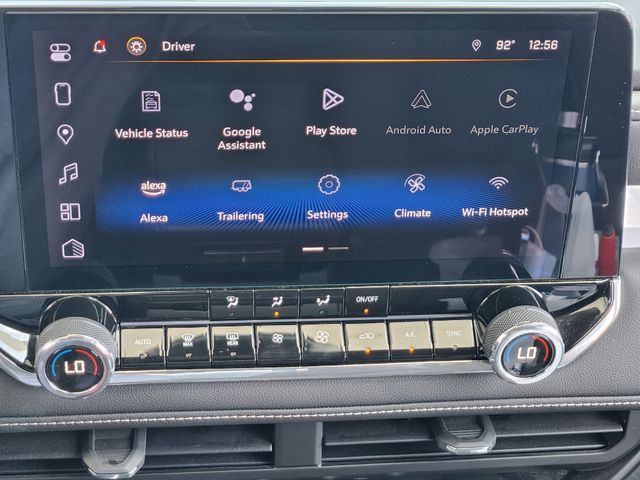 2024 Chevrolet Colorado LT photo 11