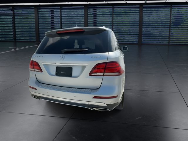 2016 Mercedes-Benz E-Class - $15,998